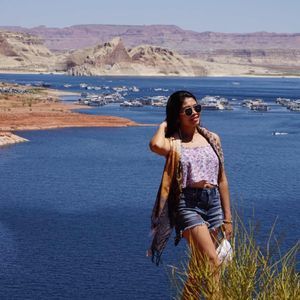 Meet your Posher, Krisda